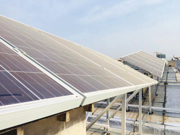 祥和集團(tuán)光伏太陽能發(fā)電項目并網(wǎng)發(fā)電